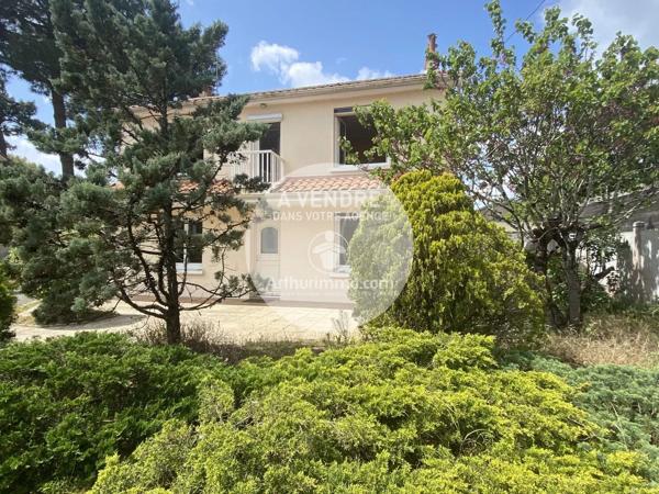 Vente                                                      Maison
                        
                     6 pièces                      120 m2                     à Saint-Brevin-les-Pins