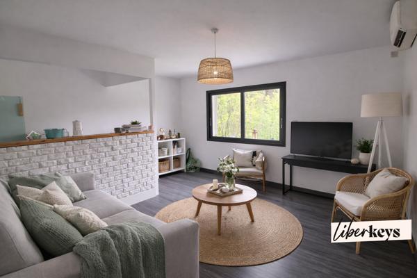 Villa provençale 230 m² | 10 pièces | 5 chambres | Terrain 1 900 m² | Écrin de verdure | Roquebrune-Cap-Martin