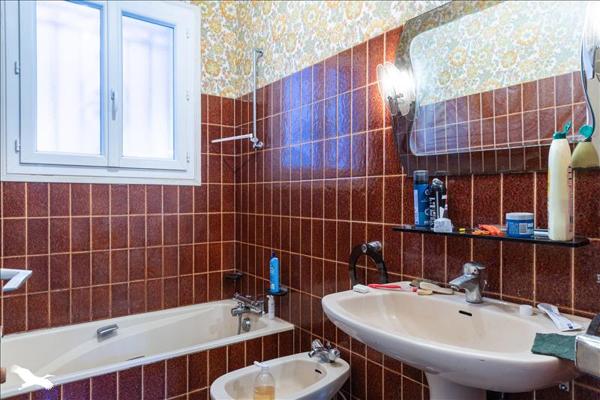 Maison à vendre |  Vignols |  5 pièces | 105 m²