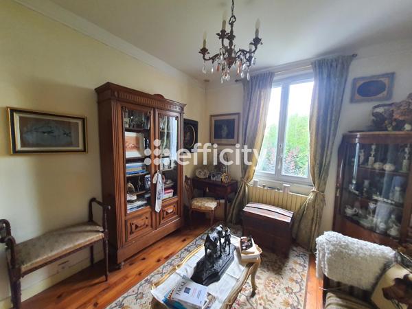 Maison 7 pièces - 146 m²