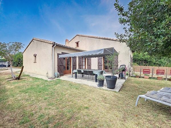 Exclusivité Nestenn. Grand maison familiale 6 pièces de 158m² sur un terrain arboré et piscinable de 700m²