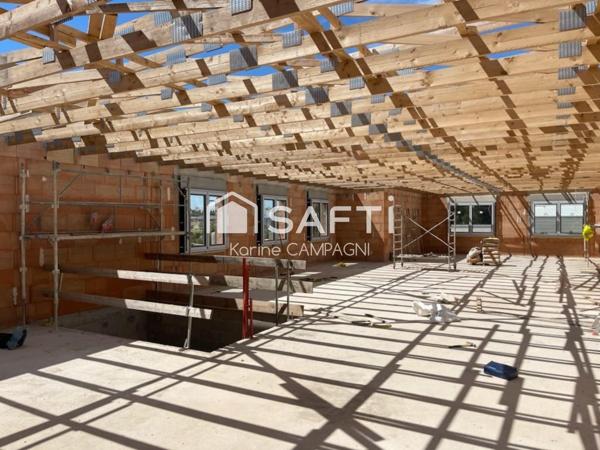 Bâtiment pour bureaux + entrepôt Le THOR