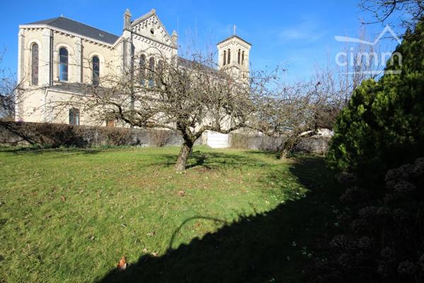 A VENDRE TERRAIN CONSTRUCTIBLE 400 M2 CHAPAREILLAN CENTRE 38530.