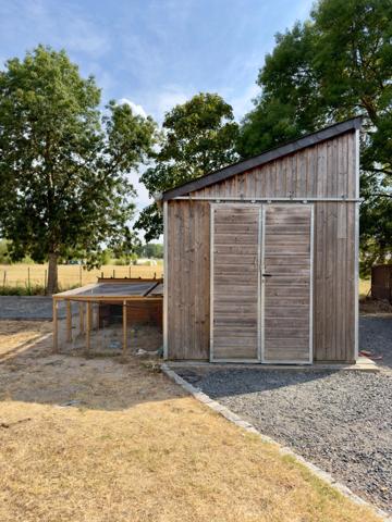 ALLONNES, Maison de 137m² 4 chambres avec vie de plain-pied sur terrain arboré de 1110m²