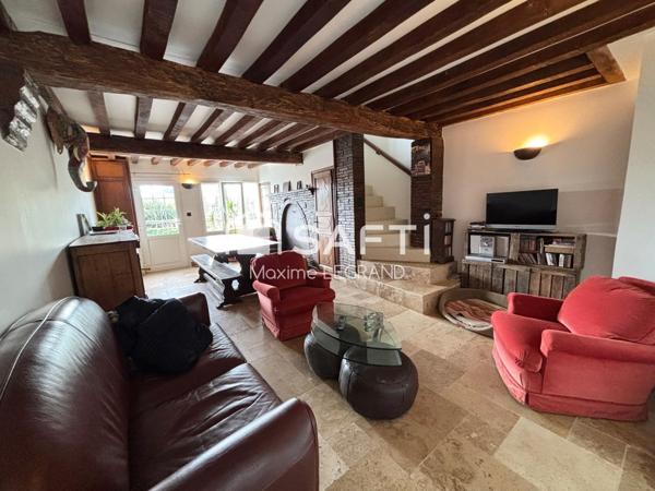 Maison rénovée pleine de charme et d'authenticité.