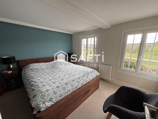 Maison rénovée pleine de charme et d'authenticité.