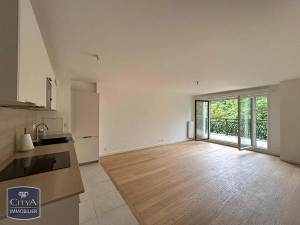 Appartement à louer 4 pièces 85.77m² Châtenay-Malabry (92290)