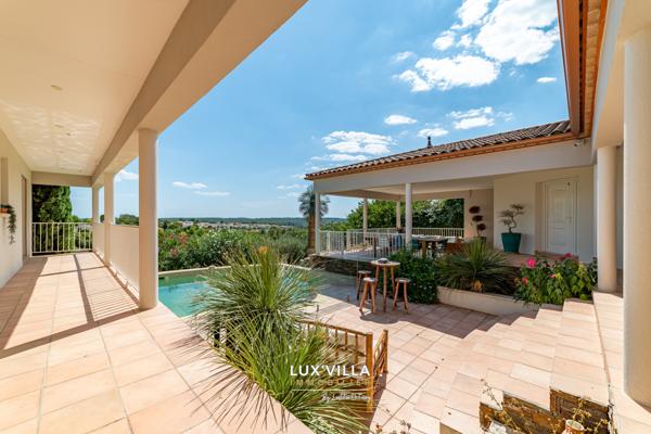 Saint-Gély-du-Fesc (34980) Maison familiale de plain-pied avec vue dégagée à 15 min de Montpellier