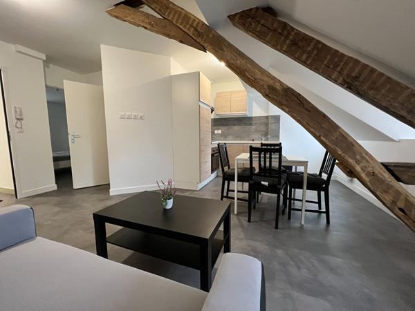 A louer appartement type 2 meublé hyper centre ville Chateauroux