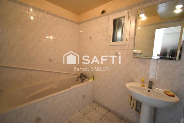 Maison 102m², 4 chambres, jardin garage, grenier