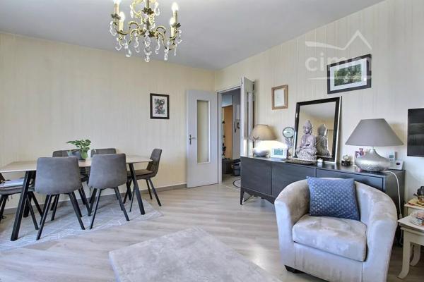 EN EXCLUSIVITÉ – Bel appartement T3 de 73 m² au cœur de Joué-lès-Tours
