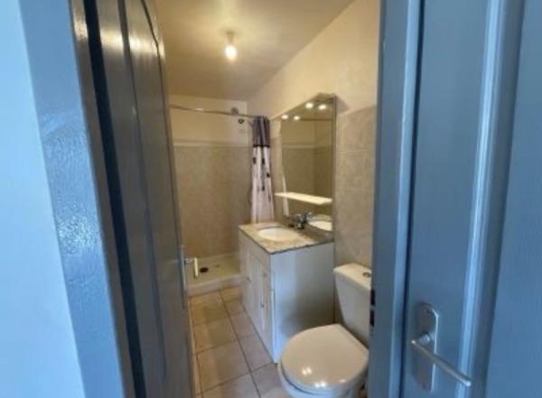 APPARTEMENT T2 37,33M² AVEC PARKING ET TERASSE ISLE SUR LA SORGUE