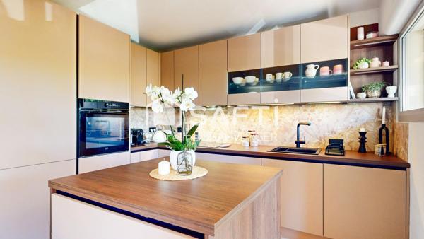 Magnifique appartement refait à neuf avec balcon