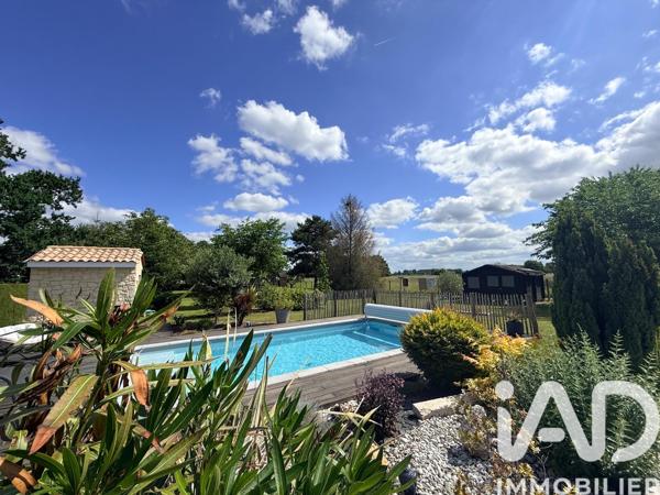 Maison à vendre 4 pièces 126 m² Saint-Pierre-d'Eyraud