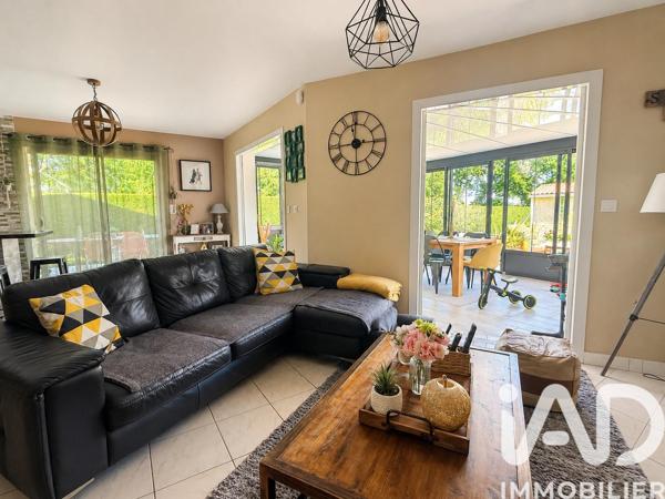 Maison à vendre 4 pièces 126 m² Saint-Pierre-d'Eyraud