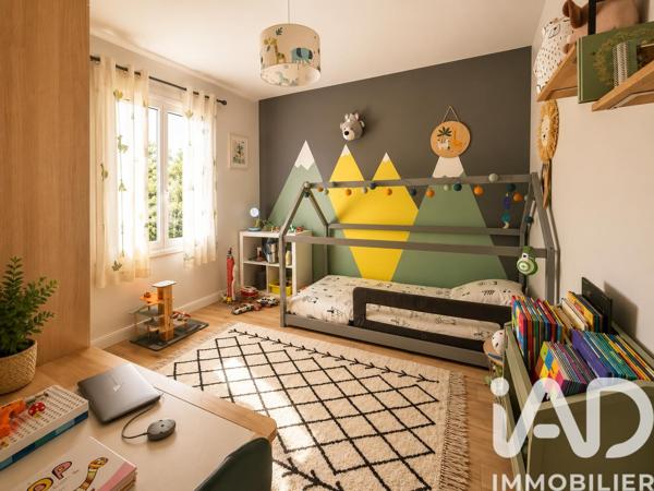 Maison à vendre 4 pièces 126 m² Saint-Pierre-d'Eyraud
