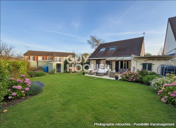 MAISON À VENDRE DE 6 PIÈCES DE 108,00 M²