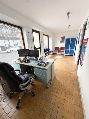 Local commercial 1 pièce 50 m2