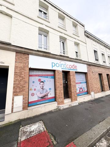 Local commercial 1 pièce 50 m2