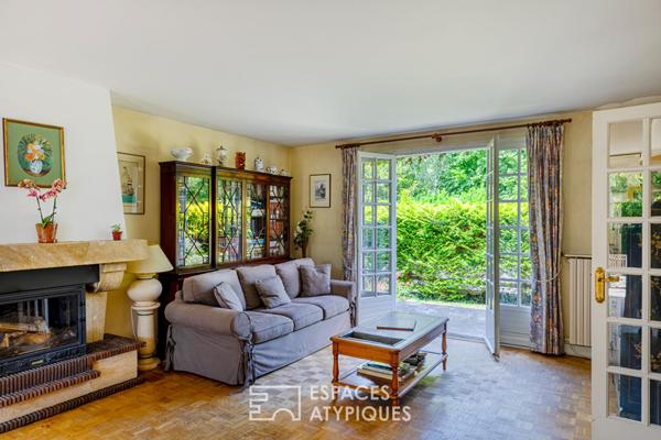 Maison familiale avec terrasse et jardin bucolique au calme absolu