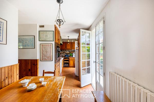 Maison familiale avec terrasse et jardin bucolique au calme absolu