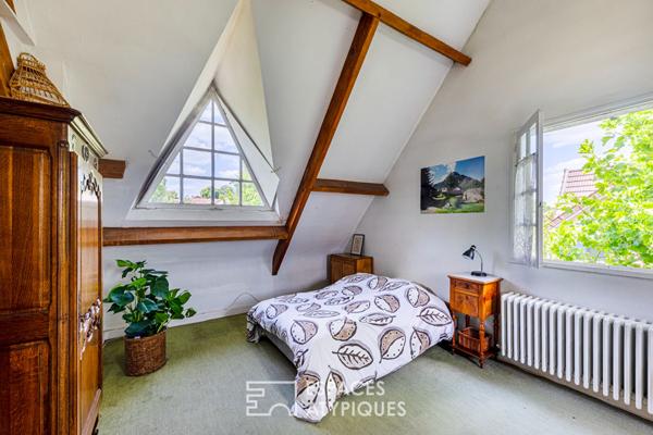 Maison familiale avec terrasse et jardin bucolique au calme absolu