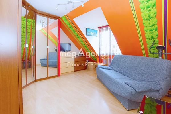 Maison à Les Alluets-le-Roi, 78580 - 8 pièces 182m²