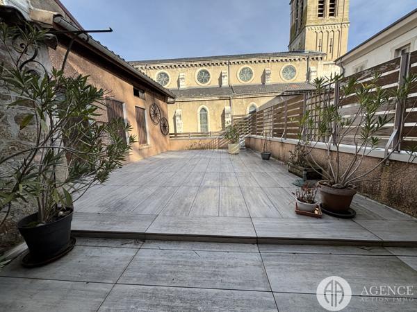 Serrières (07340) Maison avec terrasse, dépendance et garages – Une rareté à Serrières !