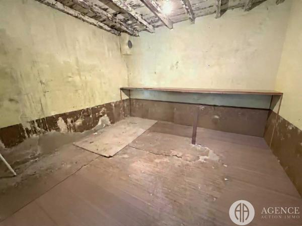 Serrières (07340) Maison avec terrasse, dépendance et garages – Une rareté à Serrières !