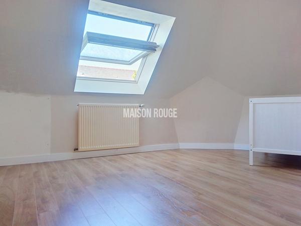 SAINT-BRIEUC IDÉAL GRANDE FAMILLE : 6 CHAMBRES + BUREAU - JARDIN - GARAGE --SANS TRAVAUX
