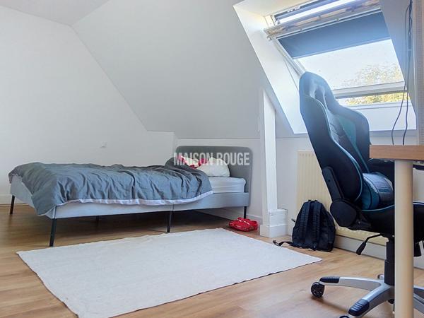 SAINT-BRIEUC IDÉAL GRANDE FAMILLE : 6 CHAMBRES + BUREAU - JARDIN - GARAGE --SANS TRAVAUX