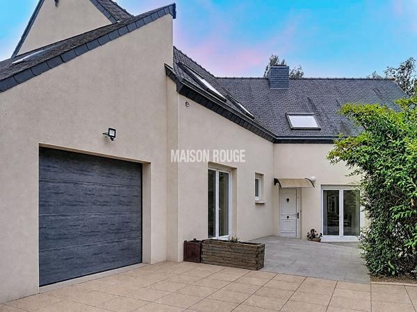 SAINT-BRIEUC IDÉAL GRANDE FAMILLE : 6 CHAMBRES + BUREAU - JARDIN - GARAGE --SANS TRAVAUX
