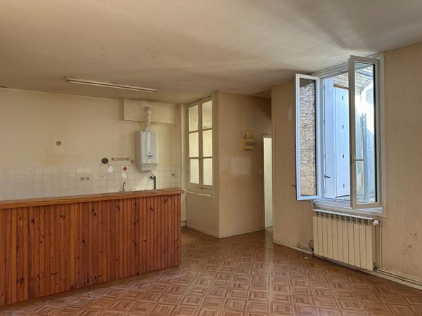 Maison Duplex Fond de cour à rénover
