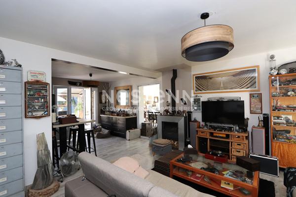 Vaste maison familiale de 180 m² avec possibilité de créer un deuxième logement - Garage et jardin