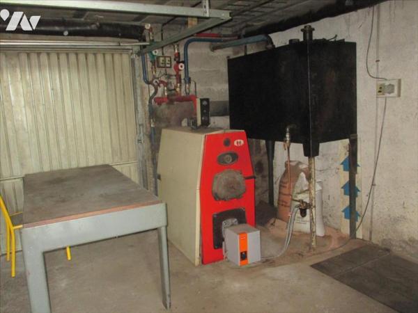 GARAGE A PORT SUR SAONE