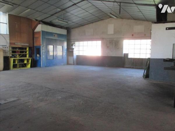 GARAGE A PORT SUR SAONE