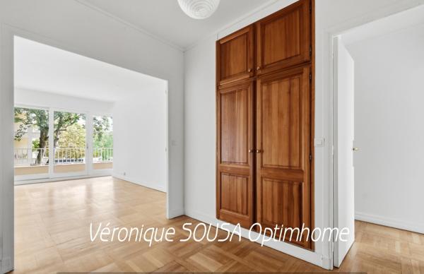 Appartement 3 piéces dans une jolie résidence recherchée