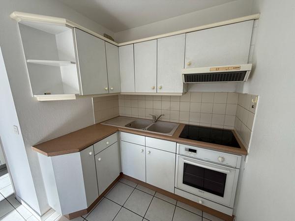 FAVERGES. APPARTEMENT T2 DE 36.89M² AVEC PARKING PRIVATIF ET CAVE
