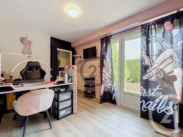 Maison à vendre  6 pièces - 103,77 m 2   ST ANDRE LES VERGERS  - 10