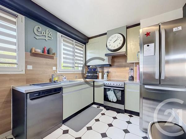 Maison à vendre  6 pièces - 103,77 m 2   ST ANDRE LES VERGERS  - 10