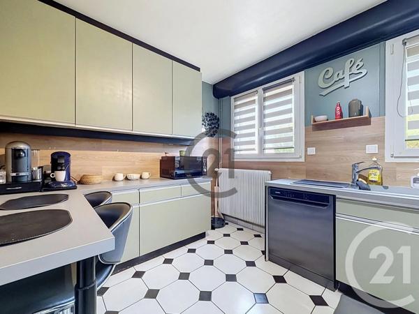 Maison à vendre  6 pièces - 103,77 m 2   ST ANDRE LES VERGERS  - 10