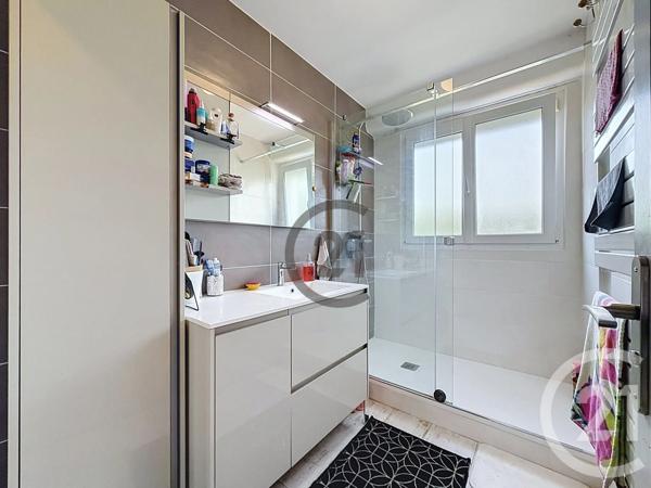 Maison à vendre  6 pièces - 103,77 m 2   ST ANDRE LES VERGERS  - 10