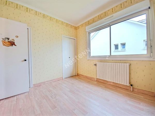 Maison spacieuse à vendre à Le Loroux-Bottereau - 10 pièces, 5 chambres