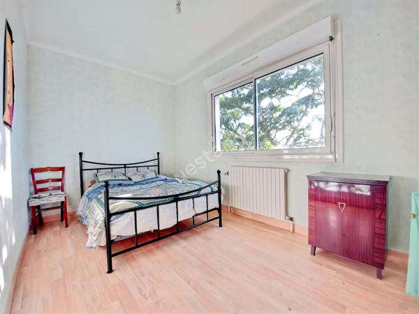 Maison spacieuse à vendre à Le Loroux-Bottereau - 10 pièces, 5 chambres