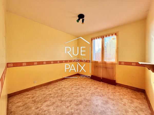 79300 SAINT SAUVEUR DE GIVRE EN MA Maison