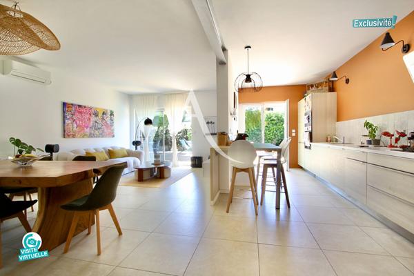 EXCLUSIVITÉ - PÉROLS CENTRE VILLE - VILLA DE PLAIN-PIED - NON MITOYENNE - 100 M2 - ENTIEREMENT RÉNOVÉE EN 2019 - 4 PIÉCES - 3 CHAMBRES DONT 1 CHAMBRE PARENTALE - GARAGE À MOTOS - PARKING PRIVATIF - CLIMATISATION - CHAUFFAGE GAZ - TERRASSE BOIS - PISCINE