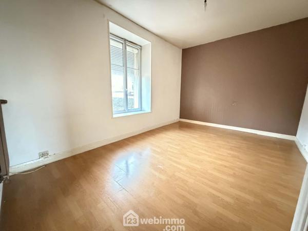 Immeuble 600 m² à Laon 02000