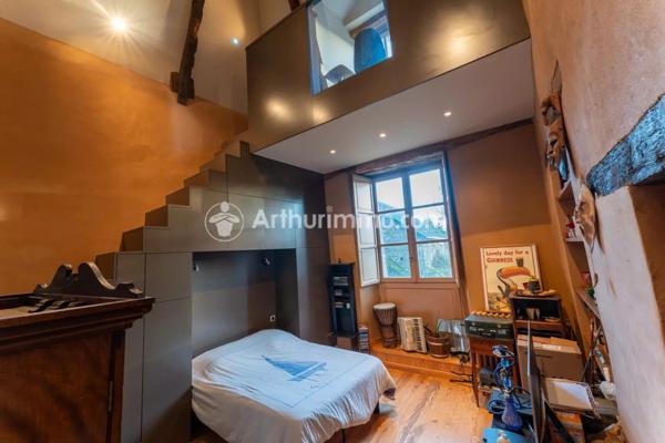 Vente Maison 12 pièces 700 m2 à Tinténiac