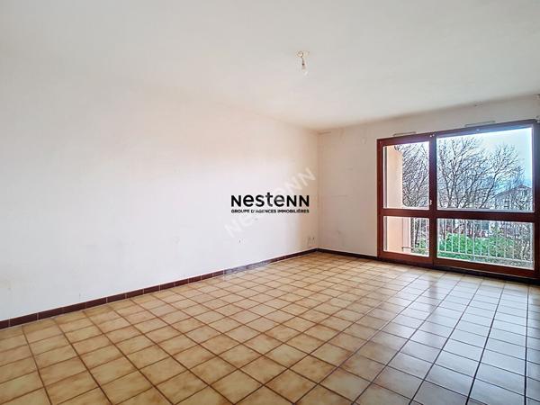 A VENDRE. Appartement avec place de parking privatif Echirolles 1 pièce(s) 39 m2