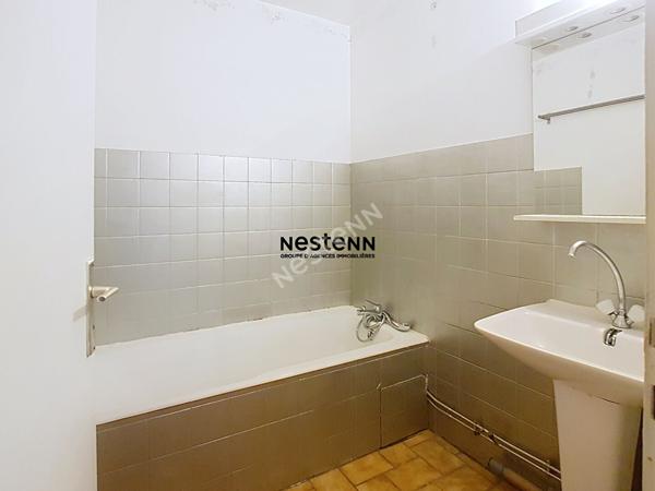 A VENDRE. Appartement avec place de parking privatif Echirolles 1 pièce(s) 39 m2